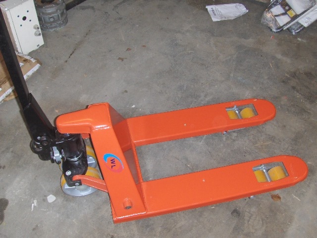 5893 - Lifter - Pallet Lifter