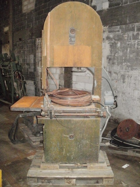 3046 - Band Saw - WACO - Type: BC7MD