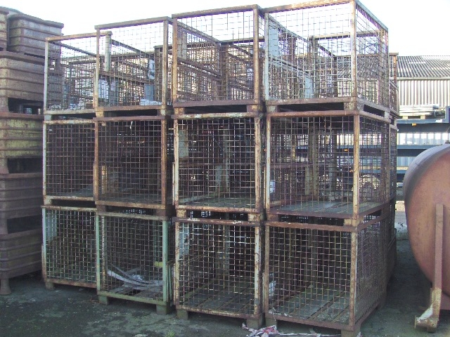 1351&nbsp;-&nbsp;Wire cages - Grid Boxes