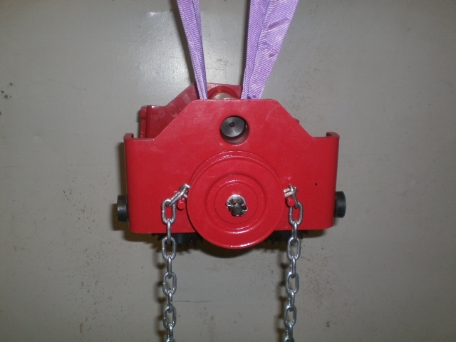 5948&nbsp;-&nbsp;Trolley - Manual - L & H - 2000kg