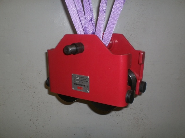 5950&nbsp;-&nbsp;Trolley - Manual - L & H - 2000kg