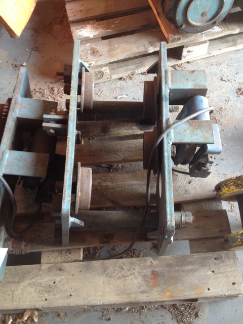 6822&nbsp;-&nbsp;Manual Trolley - MUNCK - 3 ton