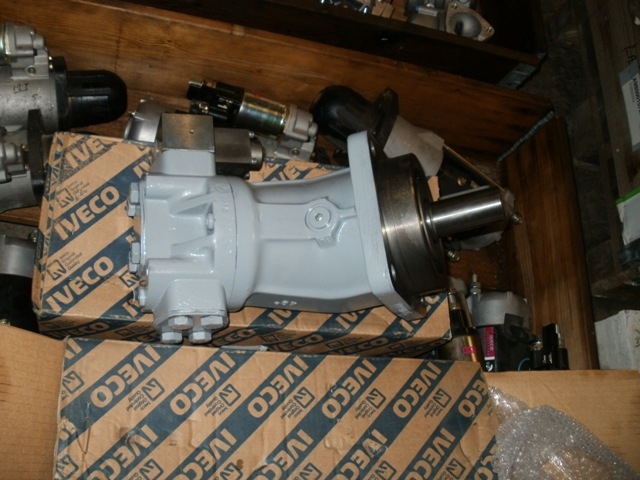 2965&nbsp;-&nbsp;Hydraulic Pump