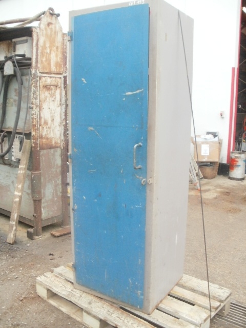 3836&nbsp;-&nbsp;Tool Cabinet